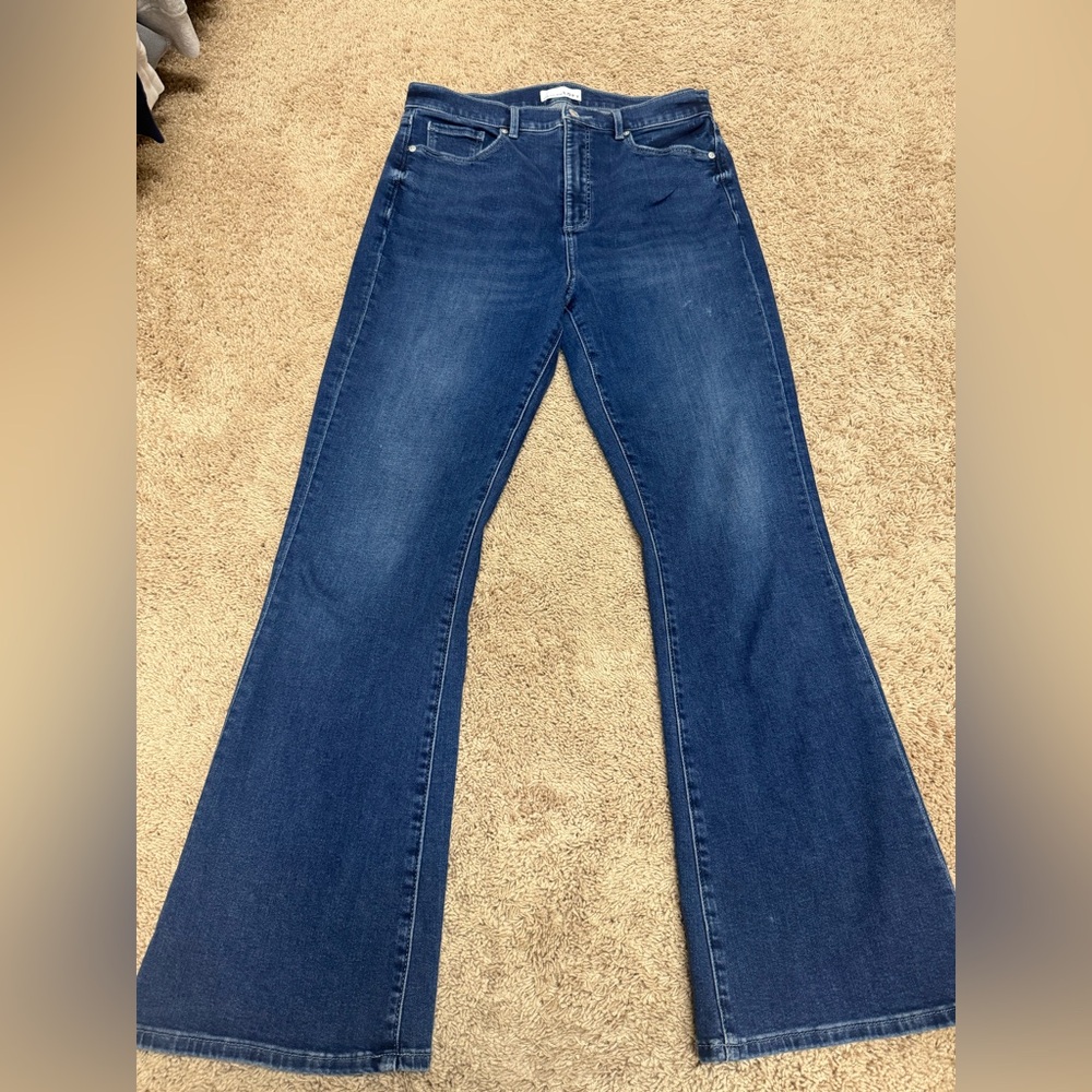 LOFT The Slim Flare Jeans, size 30 | 10, high rise